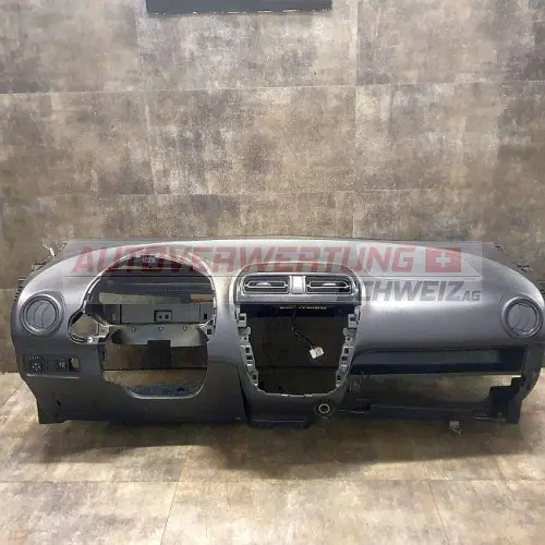 Armaturenbrett Set Mitsubishi Space Star 1.0L