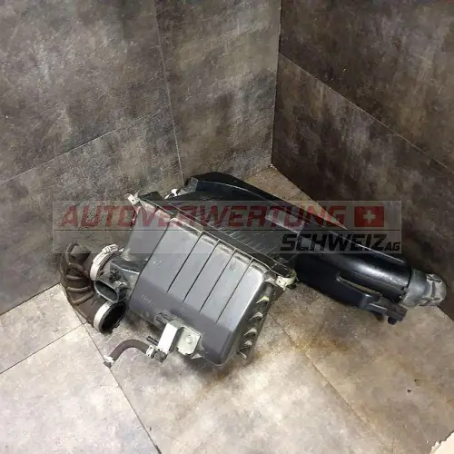 13700-71L00 Luftfilterkasten Suzuki Swift V
