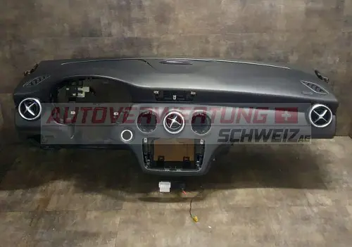 Amaturenbrett Set Mercedes Benz A W176