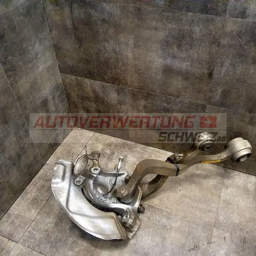 Achsschenkel vorne  links BMW e61