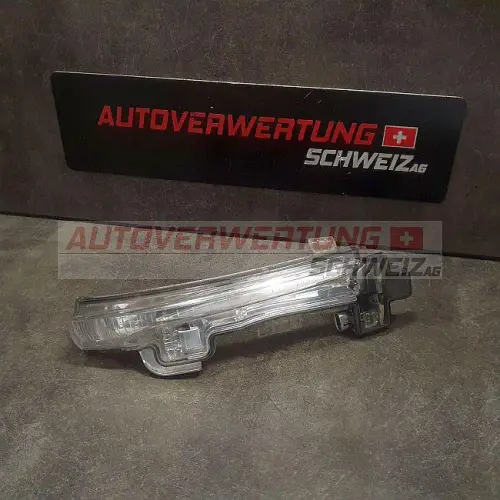 4044-025 /  3100929 blinker LINKS VOLVO V60