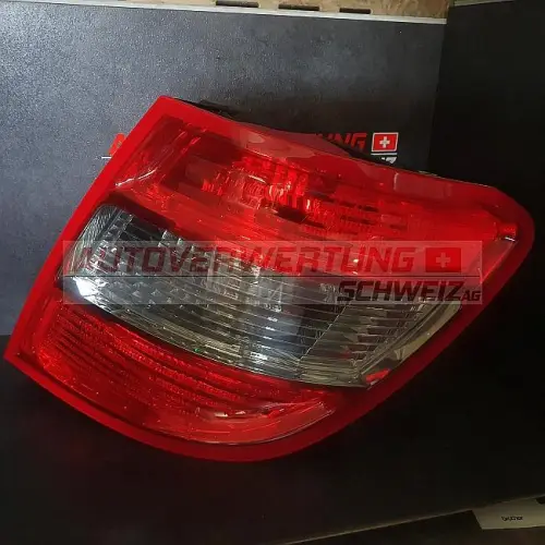 Ruckleuchte Mercedes T204 hinten rechts