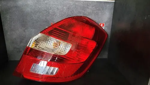 RÜCKLEUCHTE HINTEN RECHTS SKODA FABIA