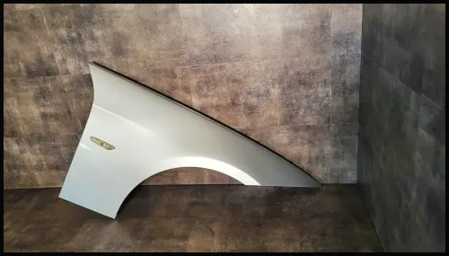 Kotflügel vorne rechts BMW e90 41355A55AF4