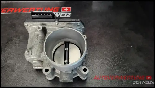 PE0113640B / DROSSELKLAPPPE MAZDA PE01-13-640B
