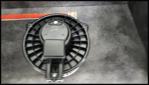 8V0 615 424 D Bremszange hinten rechts elektrisch VAG