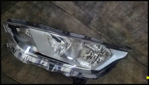 KT1B-13W030-AD VALEO SCHEINWERFER FORD TRANSIT CONNECT L90152406