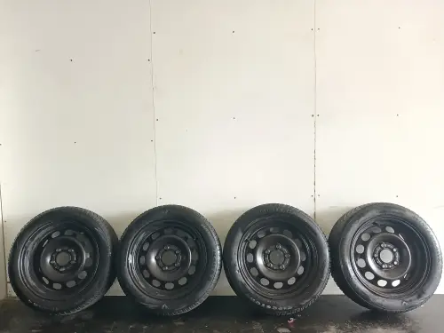 Kompletträder 1er BMW E87 , 6777784