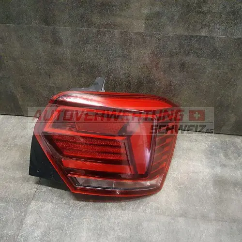 Rückleuchte hinten rechts VW Polo VI