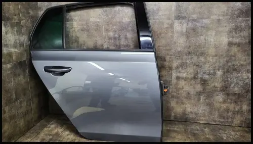 Türe hinten rechts VW Golf 6