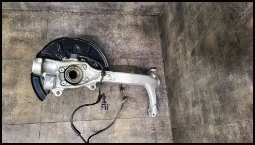 8E0407254E Achsschenkel vorne rechts Audi A4 B7 8E0407254H