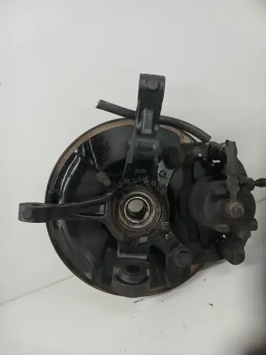 3870A115 Achsschenkel vorne links Mitsubishi Space Star