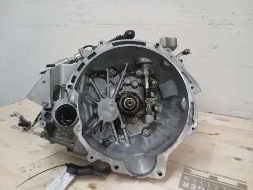 F5MBD-1-CBZ Getriebe Schaltgetriebe Mitsubishi Space Star
