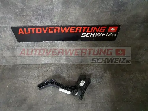 5Q1 723 503H / 6PV 010621-11 GASPEDAL PEDAL