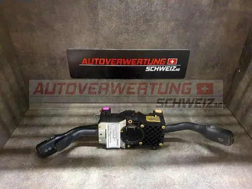 4D0953513 LENKSTOCK AUDI A4