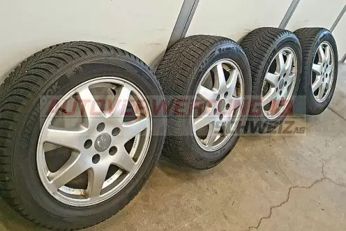 205 55 16 ALUFELGEN MIT WINTERPNEU VW GOLF 5 GTI